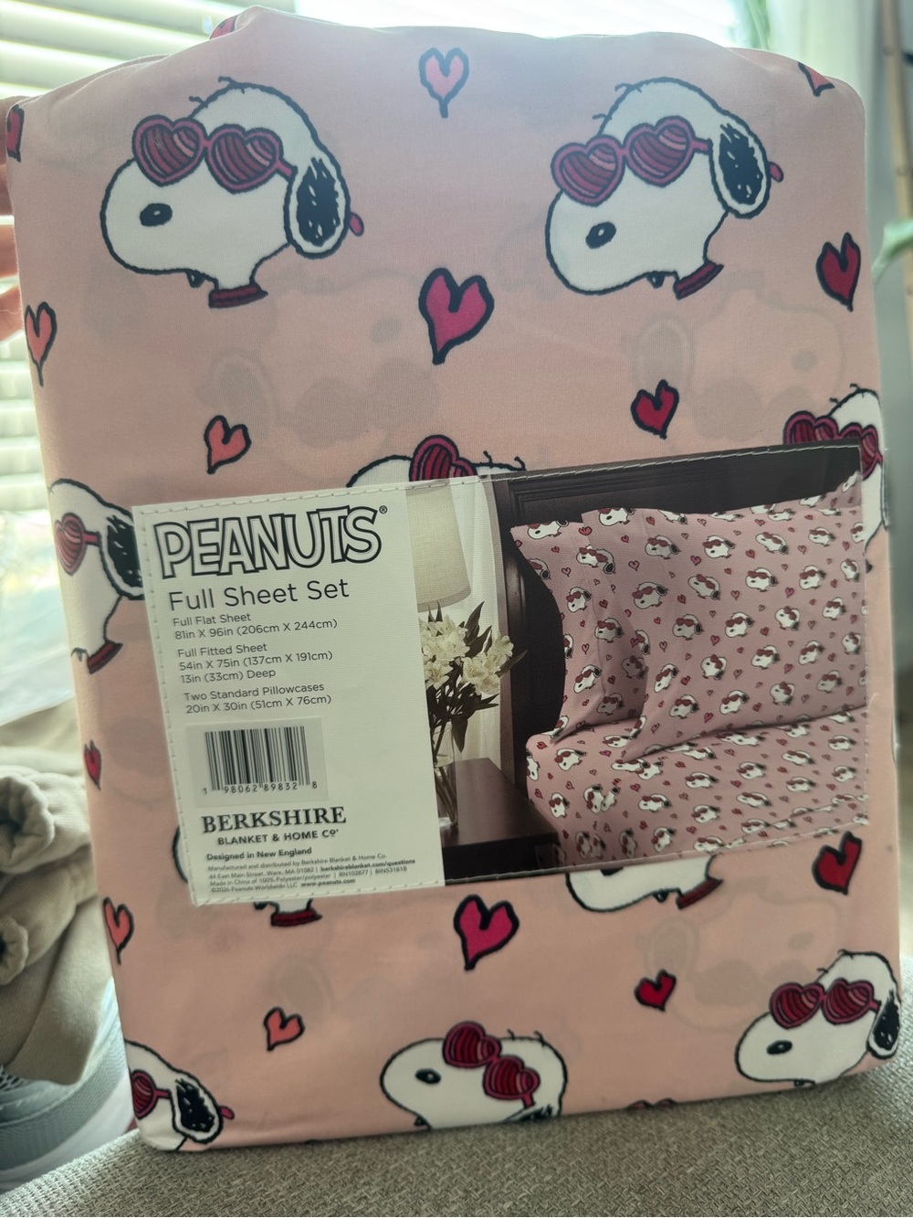 Peanuts Snoopy “Heart Eyes” Joe Cool Full Sheet Set Berkshire & Home 4 Piece Set